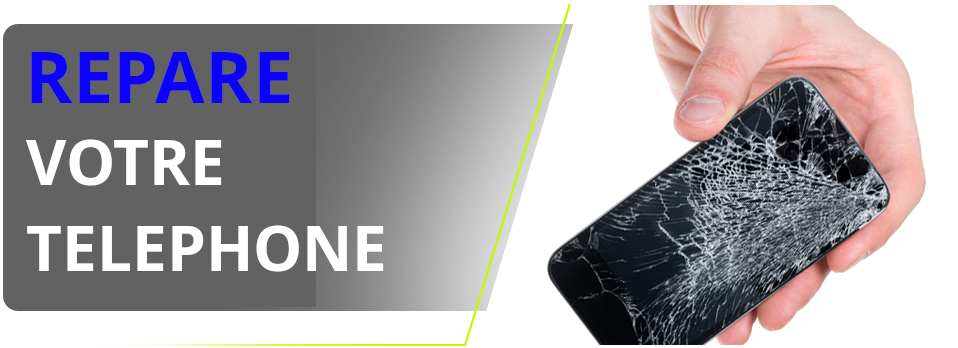 Technicien réparant un smartphone